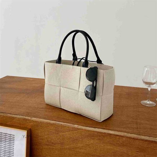 arco tote bag tote luxury bag bottegas bvs tote bag jodie big bag female large capacity college student class commuter bag a4 file bag mothe
arco tote bag tote luxury bag bottegas bvs tote bag jodie big bag female large capacity college student class commuter bag a4 file bag mothe
