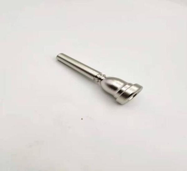 new arrival bb trumpet mouthpiec 15c 3c 5c 7c sliver plated professional musical instrument nozzle accessories4852380
new arrival bb trumpet mouthpiec 15c 3c 5c 7c sliver plated professional musical instrument nozzle accessories4852380