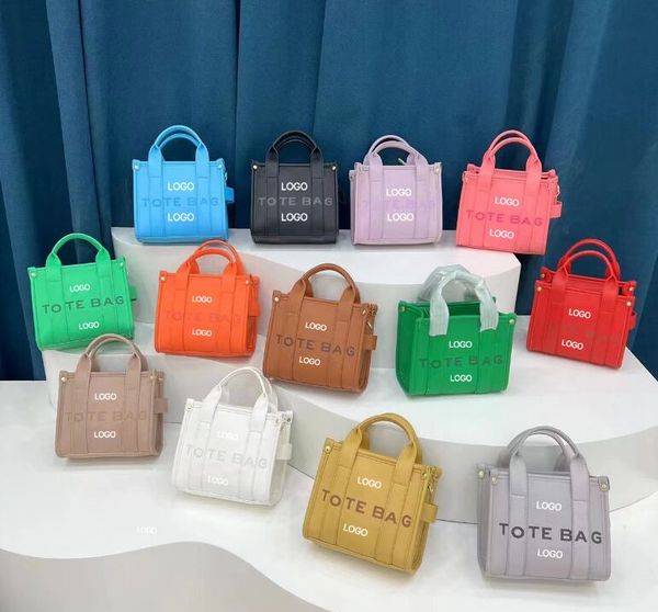 mini baby totes fashion pu leather crossbody handbag small women messenge shoulder bags, Black
mini baby totes fashion pu leather crossbody handbag small women messenge shoulder bags, Black