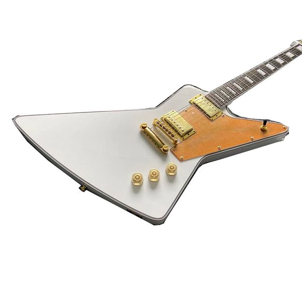 electric guitar white color gib gold hardware body and neck 6 strings 
electric guitar white color gib gold hardware body and neck 6 strings