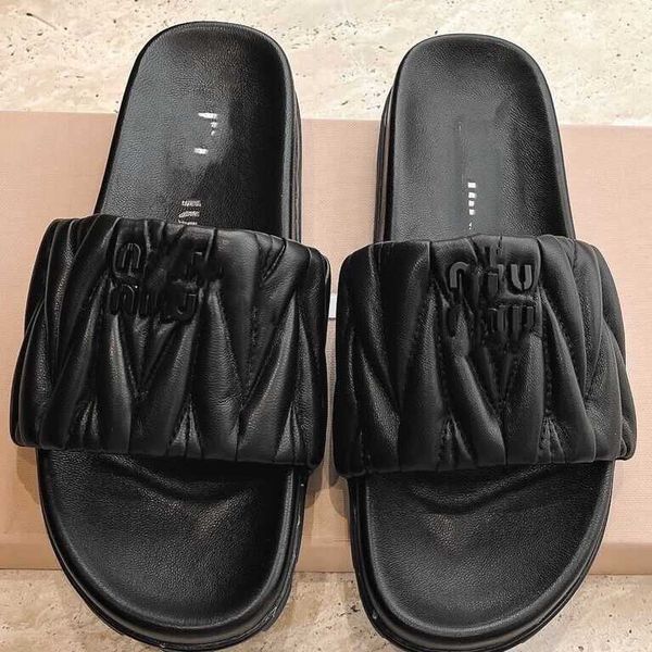 sandals mius beach shoes genuine women slide designer leather high-end soft sole comfortable style word flip flop fashionable label versatil
sandals mius beach shoes genuine women slide designer leather high-end soft sole comfortable style word flip flop fashionable label versatil