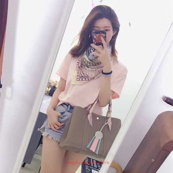 luxury designer tote bags h home party garden online store 2023 new cowhide womens bag one shoulder oblique span simple handheld big shoppin
luxury designer tote bags h home party garden online store 2023 new cowhide womens bag one shoulder oblique span simple handheld big shoppin