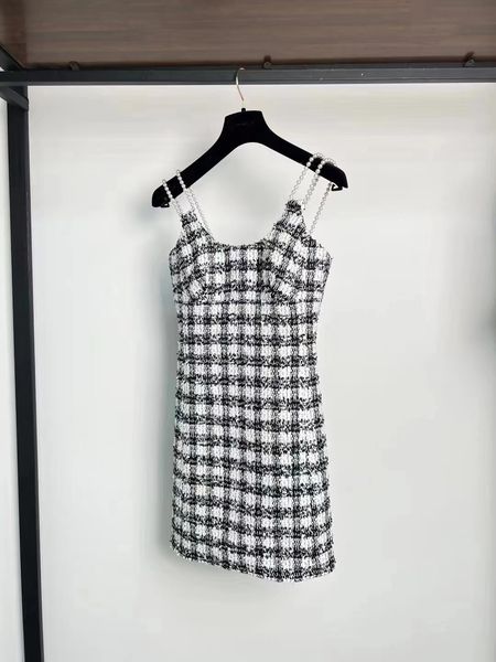chan new designer dress summer dresses for women 2023 sling tube dress designer fashion ccc tweed dress bohemian dress party dress birthday, White;black
chan new designer dress summer dresses for women 2023 sling tube dress designer fashion ccc tweed dress bohemian dress party dress birthday, White;black