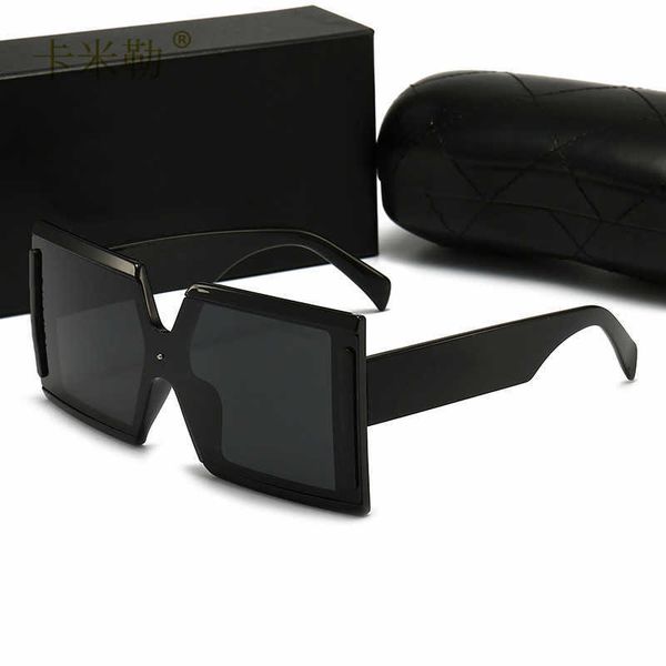 wholesale of new women's polarized fashion oval face sunglasses driving holiday sunglasses 544, White;black
wholesale of new women's polarized fashion oval face sunglasses driving holiday sunglasses 544, White;black