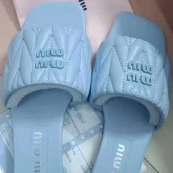 slide mius sandals beach designer shoes slippers women line women's new summer 2023 fairy style flat bottomed half trend on outside a0q
slide mius sandals beach designer shoes slippers women line women's new summer 2023 fairy style flat bottomed half trend on outside a0q