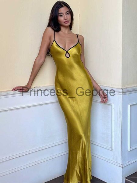 party dresses satin backless maxi dress for women elegant fashion spaghetti straps bodycon club party dress 2023 summer casual clothes x0629, White;black
party dresses satin backless maxi dress for women elegant fashion spaghetti straps bodycon club party dress 2023 summer casual clothes x0629, White;black