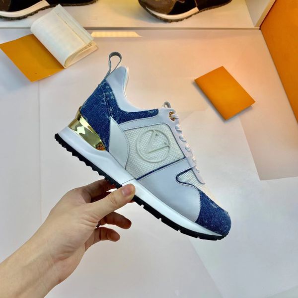 2023 designers mens run away sneaker suede canvas platform trainers leather printing black brown lace up trainers skate casual shoes with bo
2023 designers mens run away sneaker suede canvas platform trainers leather printing black brown lace up trainers skate casual shoes with bo