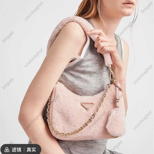 p family hair hobo three in one underarm bag rabbit hair one shoulder diagonal cross handbag cherry blossom powder ins female
p family hair hobo three in one underarm bag rabbit hair one shoulder diagonal cross handbag cherry blossom powder ins female