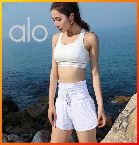 yoga summer style women's sports shorts tri-color high waist slim fashion casual shorts running fitness short 18222432608
yoga summer style women's sports shorts tri-color high waist slim fashion casual shorts running fitness short 18222432608