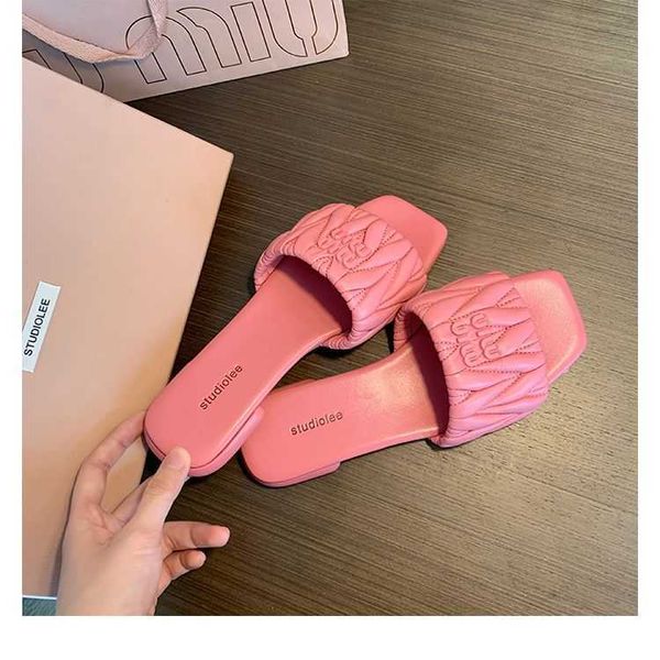 sheepskin mius beach shoes women slide designer sandals family same style line slippers women's summer outwear pleated casual flat bott
sheepskin mius beach shoes women slide designer sandals family same style line slippers women's summer outwear pleated casual flat bott