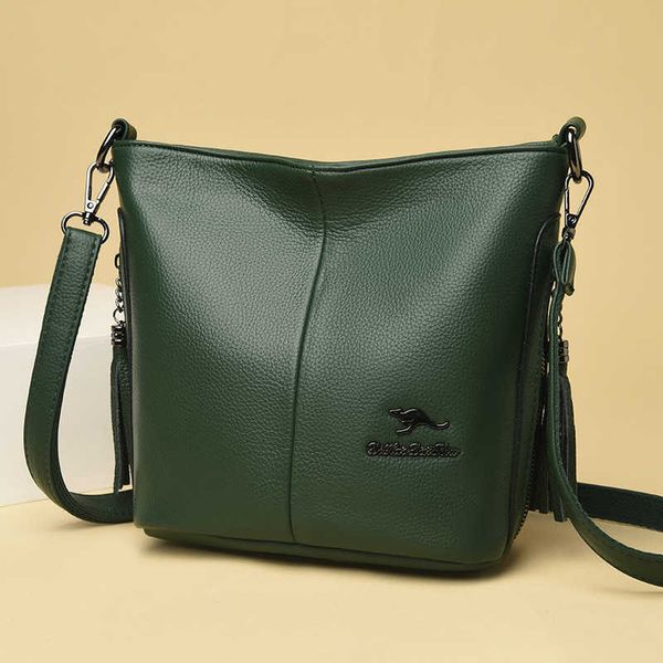 kangaroo leather tassel bucket bag women's diagonal shoulder bag fashion style small patchwork temperament women's bag
kangaroo leather tassel bucket bag women's diagonal shoulder bag fashion style small patchwork temperament women's bag