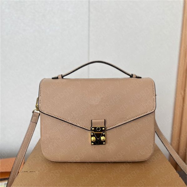 luxurys designers bag women handbags totes flap handbag mini bags travel crossbody genuine leather with dust bag and box
luxurys designers bag women handbags totes flap handbag mini bags travel crossbody genuine leather with dust bag and box