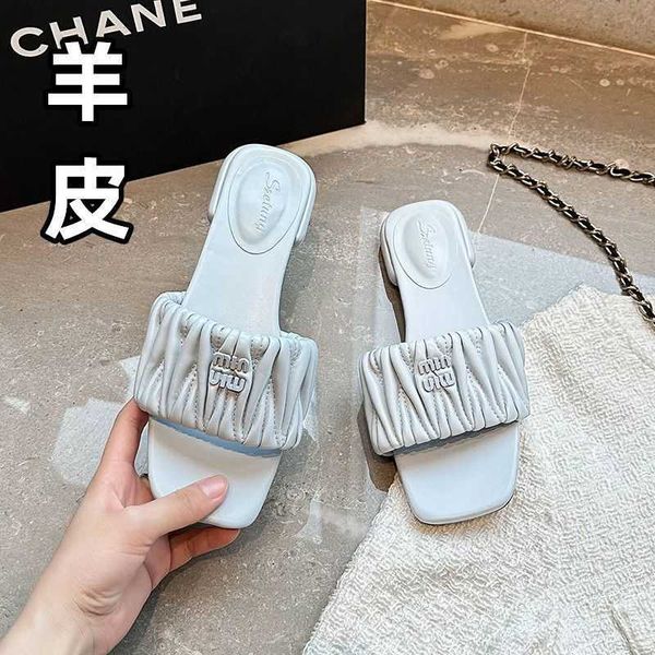 slide sheepskin women mius designer sandals beach shoes slippers women's summer outwear large pleated flat bottom holiday square sandal
slide sheepskin women mius designer sandals beach shoes slippers women's summer outwear large pleated flat bottom holiday square sandal