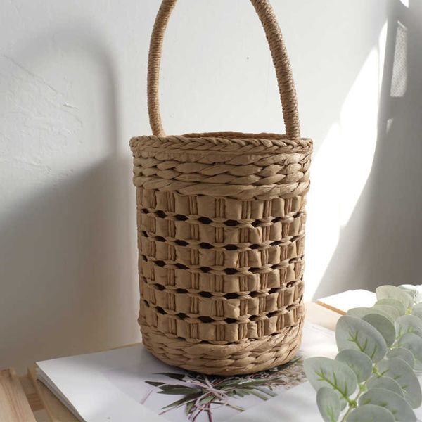 new ins wind woven bucket bag bundle mouth grass woven handbag net red small bag casual bag
new ins wind woven bucket bag bundle mouth grass woven handbag net red small bag casual bag