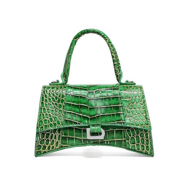designer bag fashion new high edition women's wallet crocodile pattern hourglass bag soft leather one shoulder oblique straddle handbag
designer bag fashion new high edition women's wallet crocodile pattern hourglass bag soft leather one shoulder oblique straddle handbag