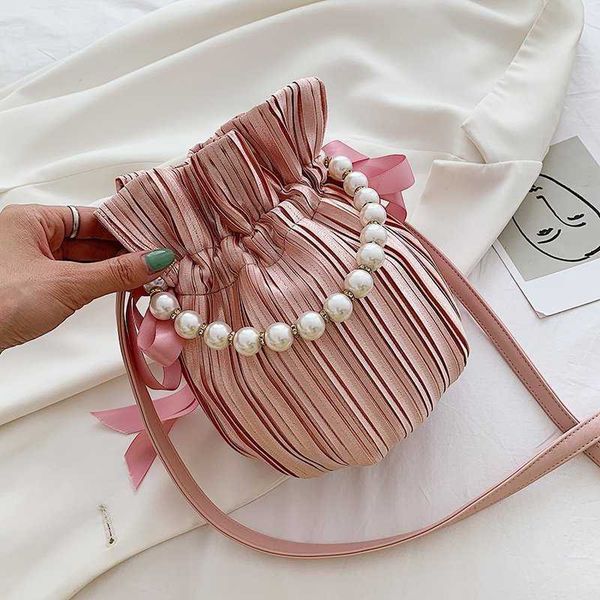 baobao women's new silk pleated bucket bag fashionable and popular western style one shoulder oblique straddle bag
baobao women's new silk pleated bucket bag fashionable and popular western style one shoulder oblique straddle bag