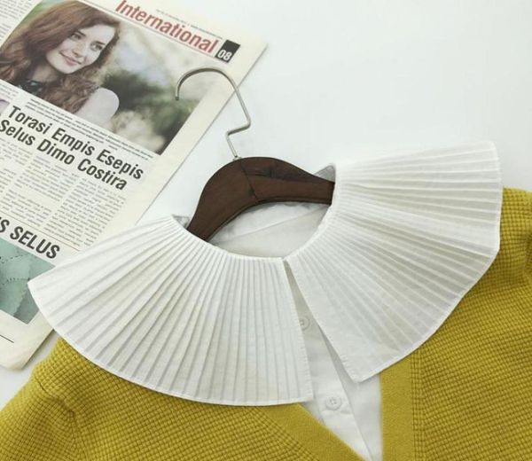 bow ties fake collars shawl fashion woman shirt false collar blouse half neckwear accessories girls detachable2116064, Black;gray
bow ties fake collars shawl fashion woman shirt false collar blouse half neckwear accessories girls detachable2116064, Black;gray