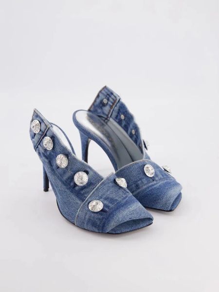 casual shoes stiletto sandals heels square head denim metal studded slippers after the empty belt buckle big size women's europe and un, Black
casual shoes stiletto sandals heels square head denim metal studded slippers after the empty belt buckle big size women's europe and un, Black