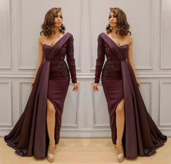one shoulder long sleeve dresses evening wear with overskirt lace applique side split mermaid prom dress new arrival celebrit8975743, Black
one shoulder long sleeve dresses evening wear with overskirt lace applique side split mermaid prom dress new arrival celebrit8975743, Black