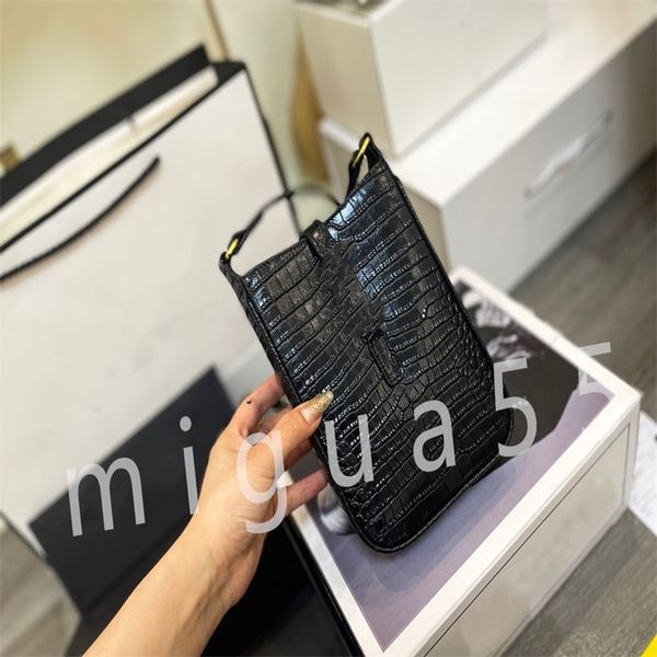 premium designer luxury shoulder bag genuine leather casual alligator print mini phone bags
premium designer luxury shoulder bag genuine leather casual alligator print mini phone bags