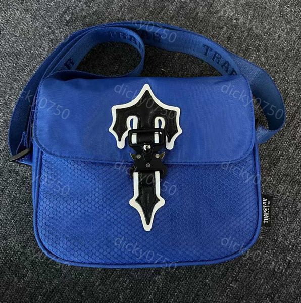 shoulder bags designer trapstar bag men handbag mager fashion crossbody nylon casual trendy for couples simple fashion design 625ess
shoulder bags designer trapstar bag men handbag mager fashion crossbody nylon casual trendy for couples simple fashion design 625ess