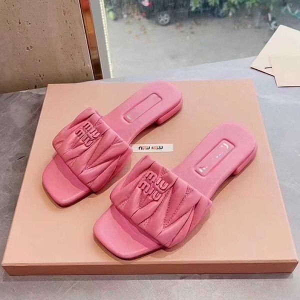 family mius designer beach shoes sandals women slide slippers for flat bottoms 2023 summer new flip flops pleated square toe on outside snz8
family mius designer beach shoes sandals women slide slippers for flat bottoms 2023 summer new flip flops pleated square toe on outside snz8