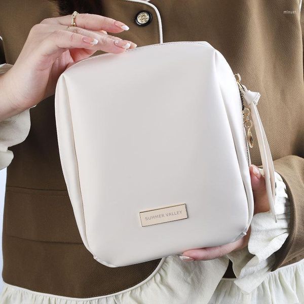 cosmetic bags elegant portable puffer bag for women with compartments large capacity travel makeup purse (beige pink)
cosmetic bags elegant portable puffer bag for women with compartments large capacity travel makeup purse (beige pink)