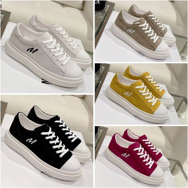 designer sneakers women casual bread shoes fashion classics rubber canvas high-quality sneakers shoes size 35-40, Black
designer sneakers women casual bread shoes fashion classics rubber canvas high-quality sneakers shoes size 35-40, Black