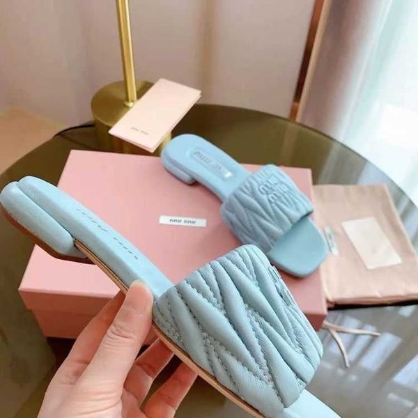slide shoes women mius designer sandals summer beach new fashion sheepskin pleated square slippers for women's flat bottom outwear casu
slide shoes women mius designer sandals summer beach new fashion sheepskin pleated square slippers for women's flat bottom outwear casu