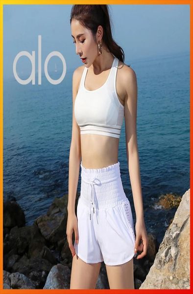 yoga summer style women's sports shorts tri-color high waist slim fashion casual shorts running fitness short 18226342910
yoga summer style women's sports shorts tri-color high waist slim fashion casual shorts running fitness short 18226342910