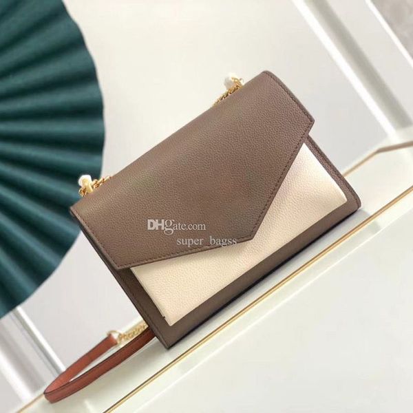 designer crossbody genuine leather handbag flap box luxury bag with delicate knockoff bag bag yl095 shoulder 225cm
designer crossbody genuine leather handbag flap box luxury bag with delicate knockoff bag bag yl095 shoulder 225cm