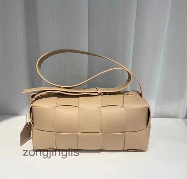 cassettes bag 2023 venetas bags summer brick shoulder cowhide bottegas knitted underarm candy color one square wo
cassettes bag 2023 venetas bags summer brick shoulder cowhide bottegas knitted underarm candy color one square wo