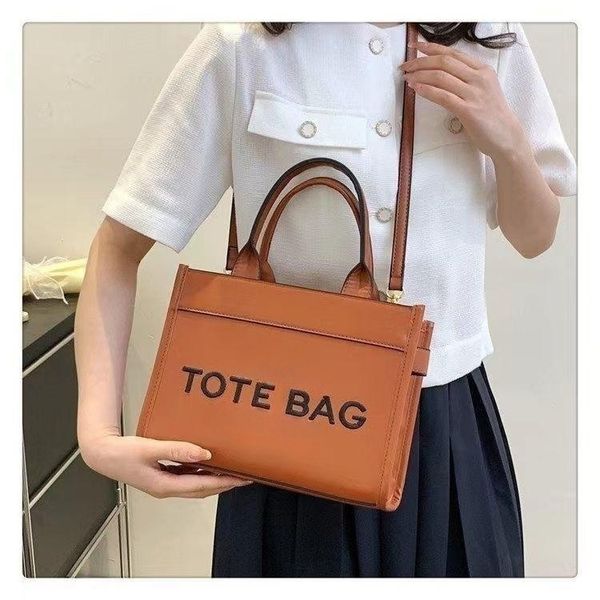 famous designer bags the tote bag fashion luxury women crossbody purse pochette handbags purses shoulder casual square handbag totes bags
famous designer bags the tote bag fashion luxury women crossbody purse pochette handbags purses shoulder casual square handbag totes bags