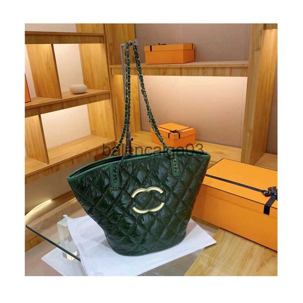 designer channel bag handbag beach crossbody the tote shoulder bags luxurys fashion brands man woman new green leather messenger makeup cc b
designer channel bag handbag beach crossbody the tote shoulder bags luxurys fashion brands man woman new green leather messenger makeup cc b