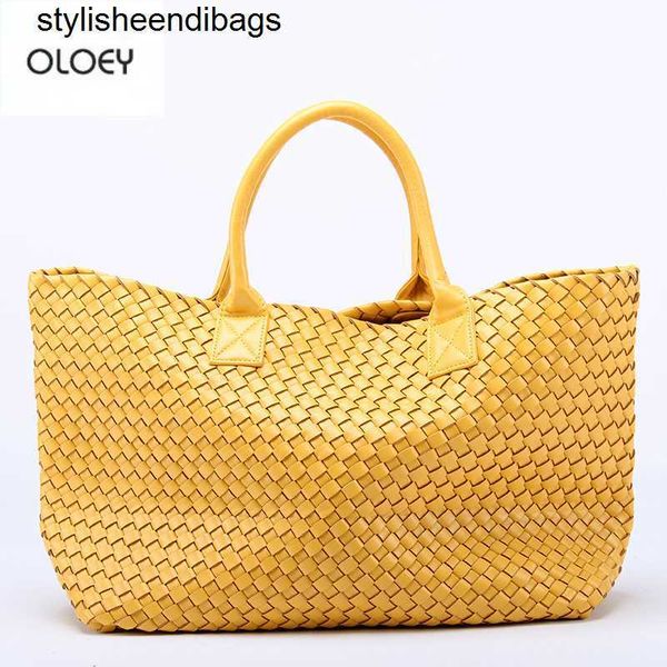 totes oloey new imitation sheepskin star shoulder large capacity bucket woven tote bag women leather handbags stylisheendibags
totes oloey new imitation sheepskin star shoulder large capacity bucket woven tote bag women leather handbags stylisheendibags