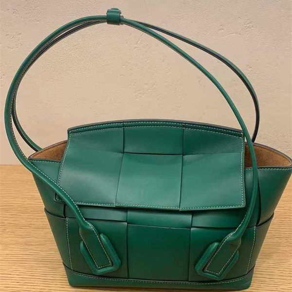 tote luxury bag bottegas bvs litchi peel caramel arco33/48 woven handbag shopping bag
tote luxury bag bottegas bvs litchi peel caramel arco33/48 woven handbag shopping bag