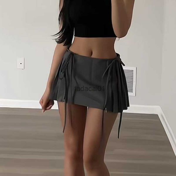 deeptown y2k pleated mini skirt women summer low waist aline zipper split laceup kpop micro skirt streetwear girl fashion l230621, Black
deeptown y2k pleated mini skirt women summer low waist aline zipper split laceup kpop micro skirt streetwear girl fashion l230621, Black