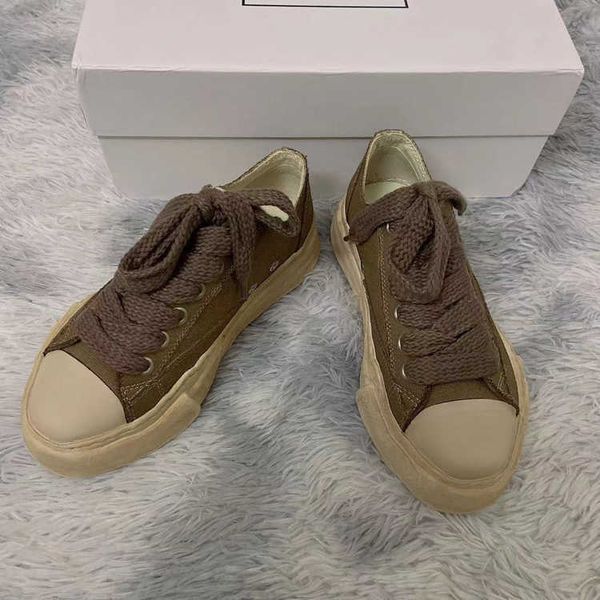maison mihara yasuhiro dissolved mmy shoes wash sole open smile old low canvas men's and women's thick sole elevated board shoes
maison mihara yasuhiro dissolved mmy shoes wash sole open smile old low canvas men's and women's thick sole elevated board shoes