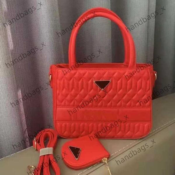 designer bag p bag fashion women's bag new handbag minibags fashion two-piece rhombic letter messenger with logo 1p3i
designer bag p bag fashion women's bag new handbag minibags fashion two-piece rhombic letter messenger with logo 1p3i
