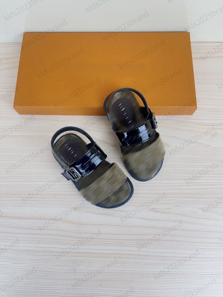 brown color summer sneakers brand designer sandals 2023 children high end sports shoes metal buckle sandals tide fashion letter printing bea, Black;red
brown color summer sneakers brand designer sandals 2023 children high end sports shoes metal buckle sandals tide fashion letter printing bea, Black;red