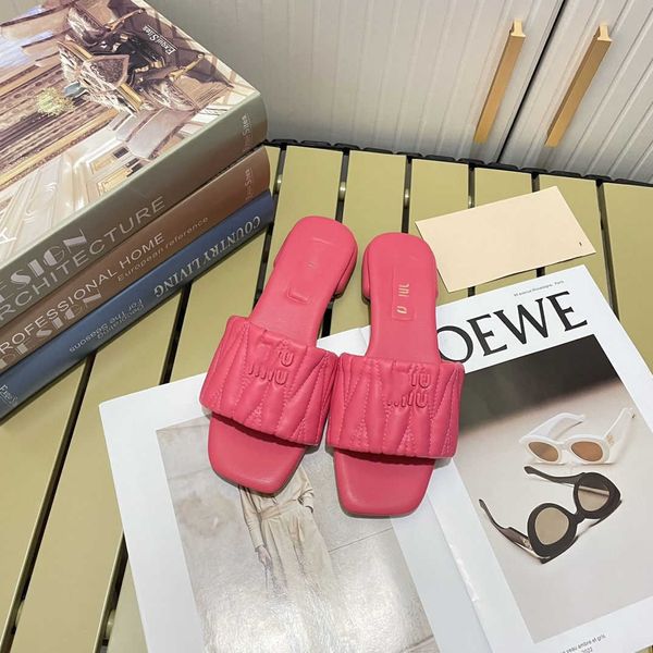 sheepskin designer mius slide beach sandals shoes women pleated square slippers for women's summer new fashion flat bottom external wea
sheepskin designer mius slide beach sandals shoes women pleated square slippers for women's summer new fashion flat bottom external wea