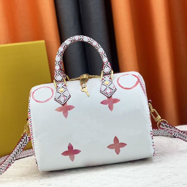 fashion designer bag womens portable large capacity tote bag leather pillow bag vintage print shoulder bag temperament crossbody bag #23073
fashion designer bag womens portable large capacity tote bag leather pillow bag vintage print shoulder bag temperament crossbody bag #23073