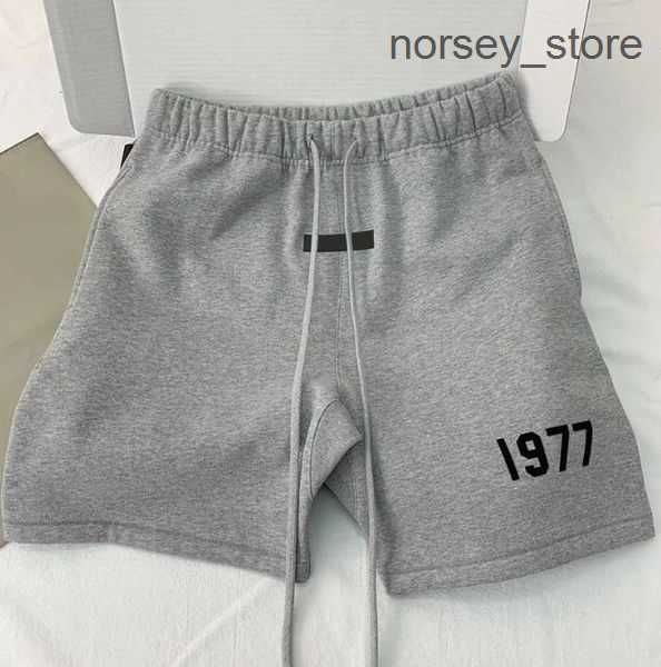 mens womens designer essentail shorts clothing apparel essen cotton sports fashion short street style tide knee length essent cortez cargo 4, White;black
mens womens designer essentail shorts clothing apparel essen cotton sports fashion short street style tide knee length essent cortez cargo 4, White;black