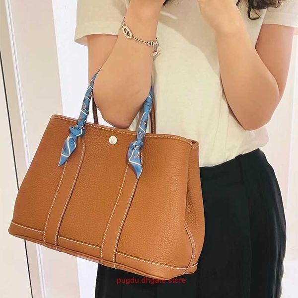 h home designer party garden shoulder bags online shop tote bag womens handmade wax thread high definition togo cowhide large capacity commu
h home designer party garden shoulder bags online shop tote bag womens handmade wax thread high definition togo cowhide large capacity commu