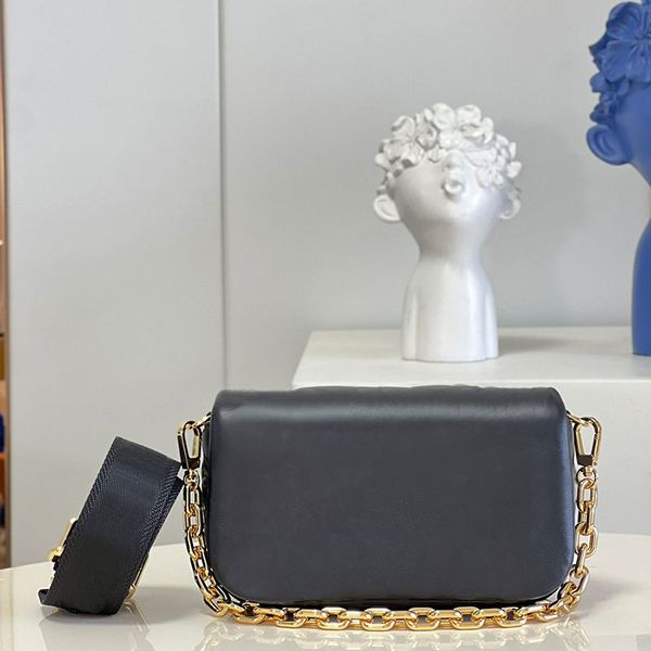 luxury chain knockoff with yl166 handbag bag genuine leather shoulder crossbody designer 20cm delicate bag box bag
luxury chain knockoff with yl166 handbag bag genuine leather shoulder crossbody designer 20cm delicate bag box bag