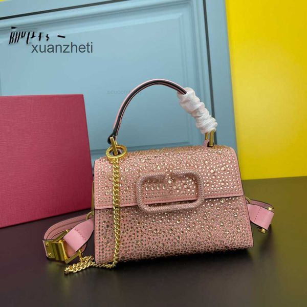 outdoor bag buckle women's valenti shoulder new luxury bag summer classic lady's brass with diamond crystal magnetic mini chain ha
outdoor bag buckle women's valenti shoulder new luxury bag summer classic lady's brass with diamond crystal magnetic mini chain ha