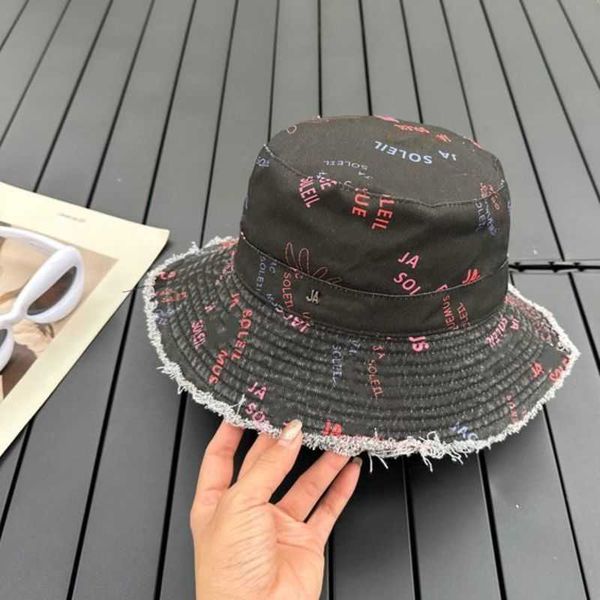 bucket hat cap designer hats luxury women printed burlap gold label fashion plain dyed sun men canvas couples seaside vacation summer casual, Blue;gray
bucket hat cap designer hats luxury women printed burlap gold label fashion plain dyed sun men canvas couples seaside vacation summer casual, Blue;gray