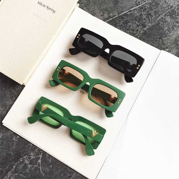 sunglasses for women, summer sun uv protection, 2022 new square green frame, brown glasses, for men, trendy, White;black
sunglasses for women, summer sun uv protection, 2022 new square green frame, brown glasses, for men, trendy, White;black