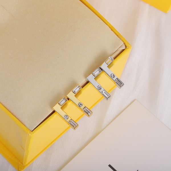 classic stud designers earring diamond earrings luxury designer jewelry women letter f love studs 2colors, Golden;silver
classic stud designers earring diamond earrings luxury designer jewelry women letter f love studs 2colors, Golden;silver