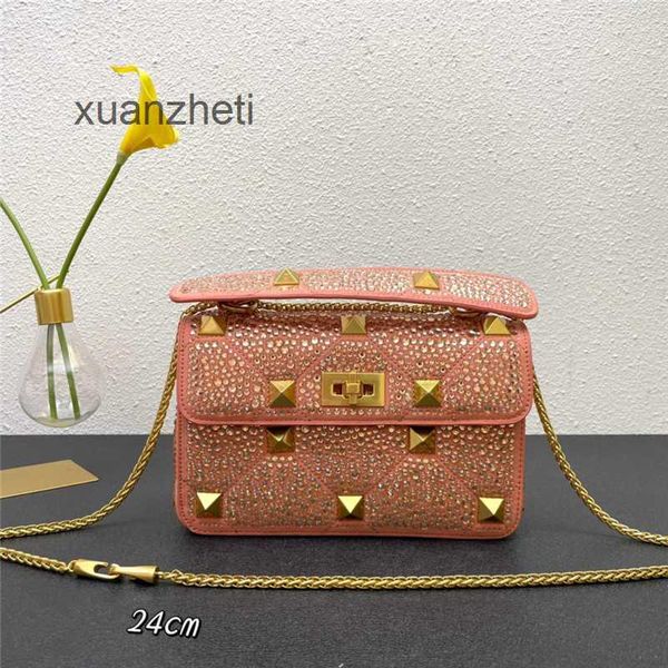 style luxury classic handbags lady's bag women designer beach bags crystal valenti diamond crossbody mini handheld rivet leather handba
style luxury classic handbags lady's bag women designer beach bags crystal valenti diamond crossbody mini handheld rivet leather handba
